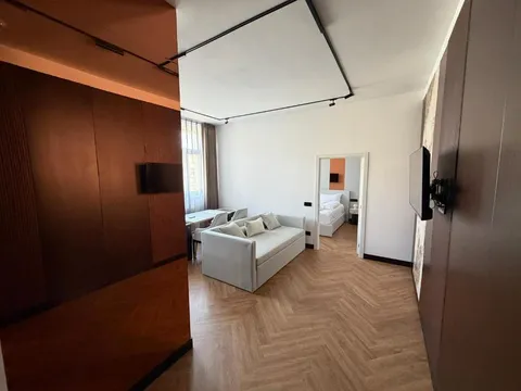 Premier Apartment interior — photo 13