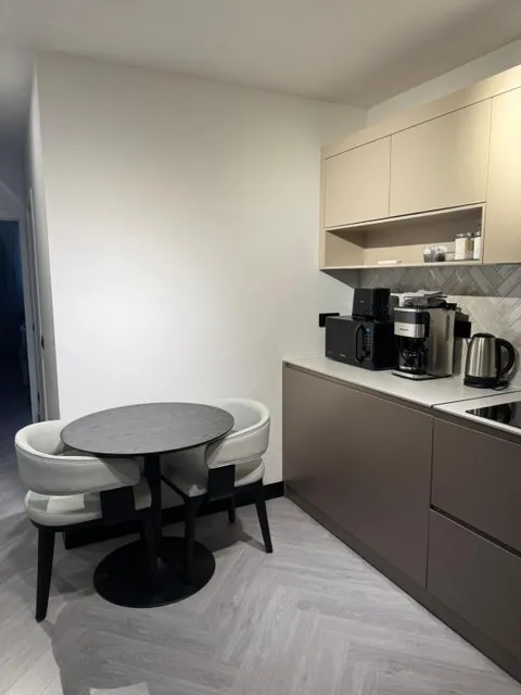 Deluxe Apartment interior — photo 14