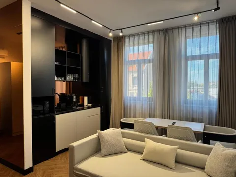 Premier Apartment interior — photo 10